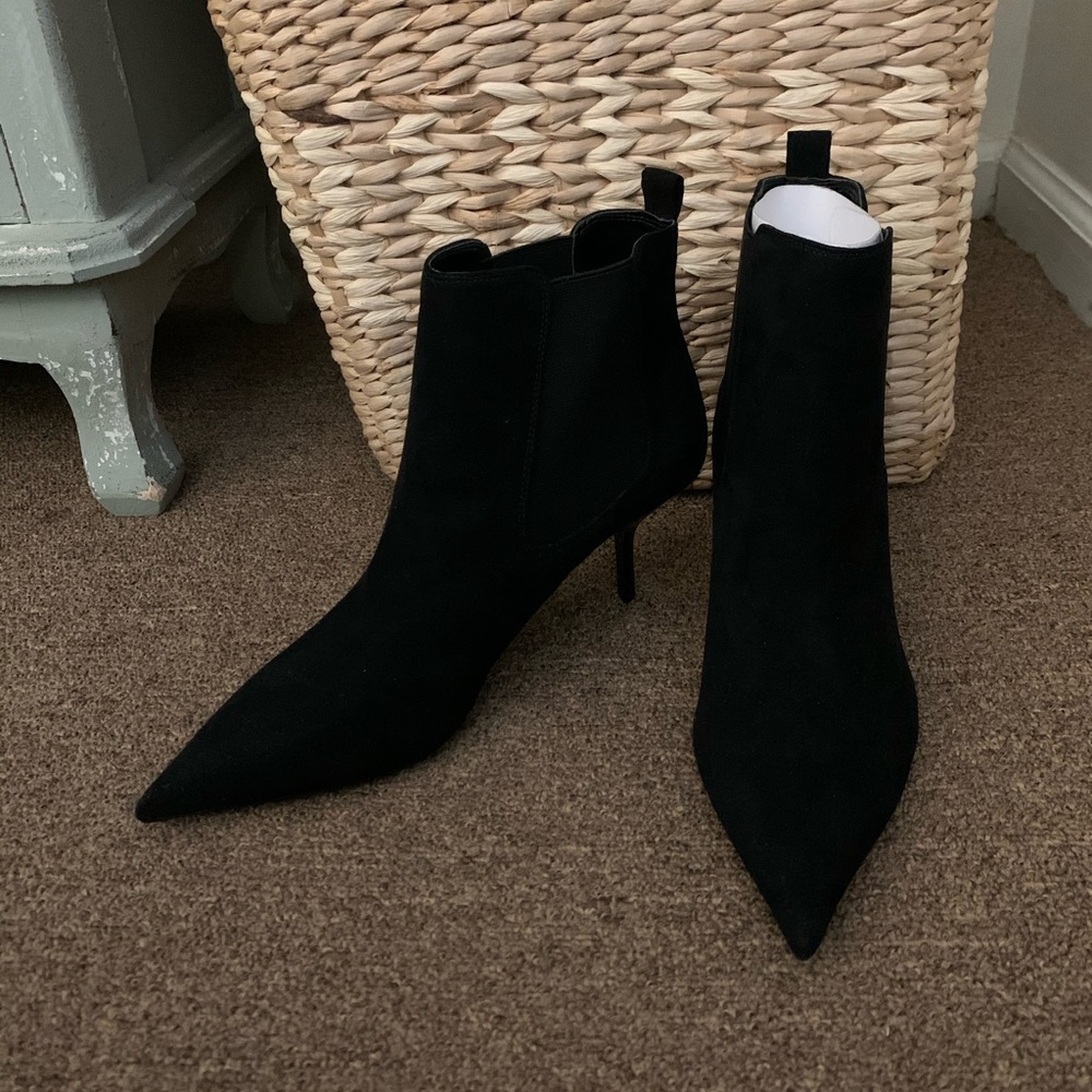 Mini-heel ankle boots
